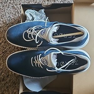 Cole Haan 2.ZeroGrand Sneaker size 9 M Navy suede